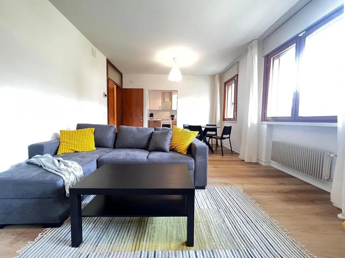 Central Comfort 5 Min Walk To Downtown Bassano Bassano del Grappa 0*,