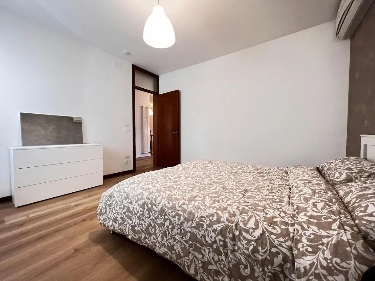 Central Comfort 5 Min Walk To Downtown Bassano Bassano del Grappa 0*,